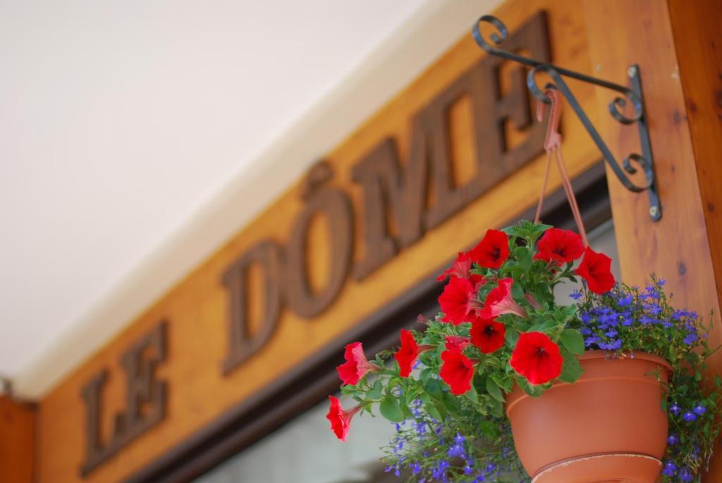 Hotel Le Dome Alpe d'Huez Exterior foto
