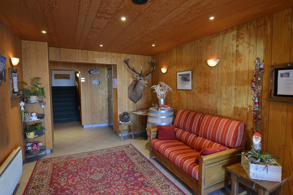 Hotel Le Dome Alpe d'Huez Exterior foto